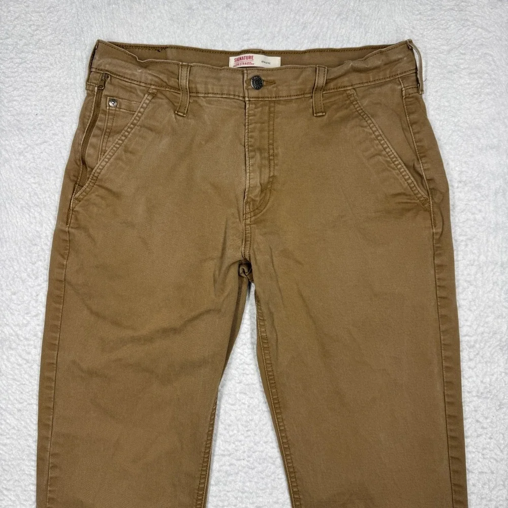 Signature Levi Strauss Athletic Fit Khaki Pants‎ Men's Size 32x34